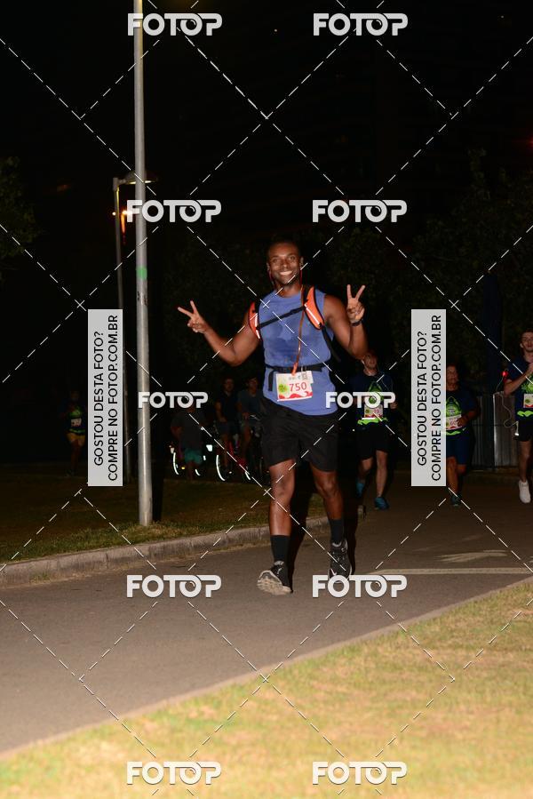 Buy your photos of the eventMarines Night Run on Fotop