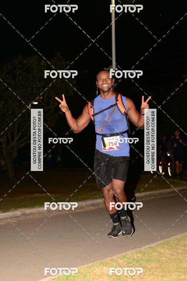 Buy your photos of the eventMarines Night Run on Fotop
