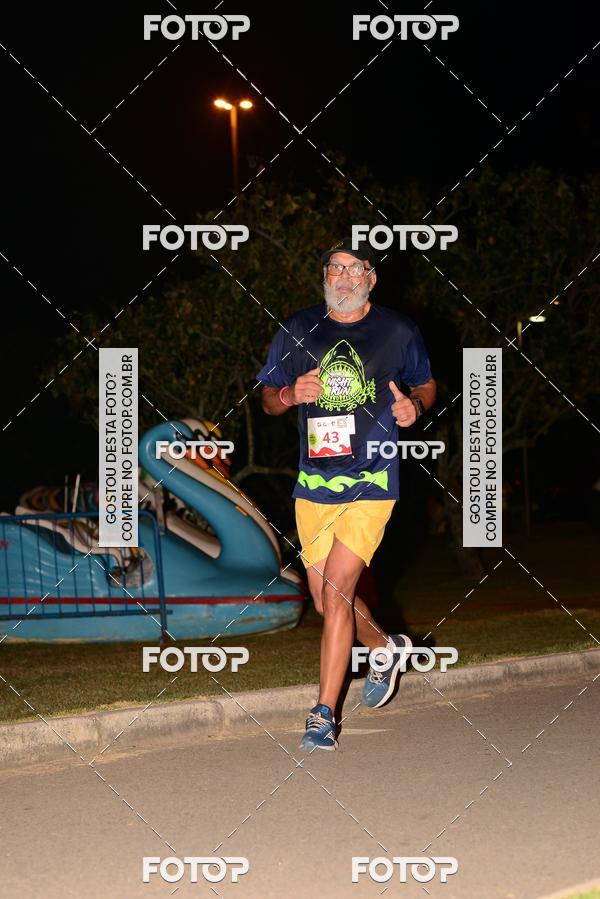 Buy your photos of the eventMarines Night Run on Fotop