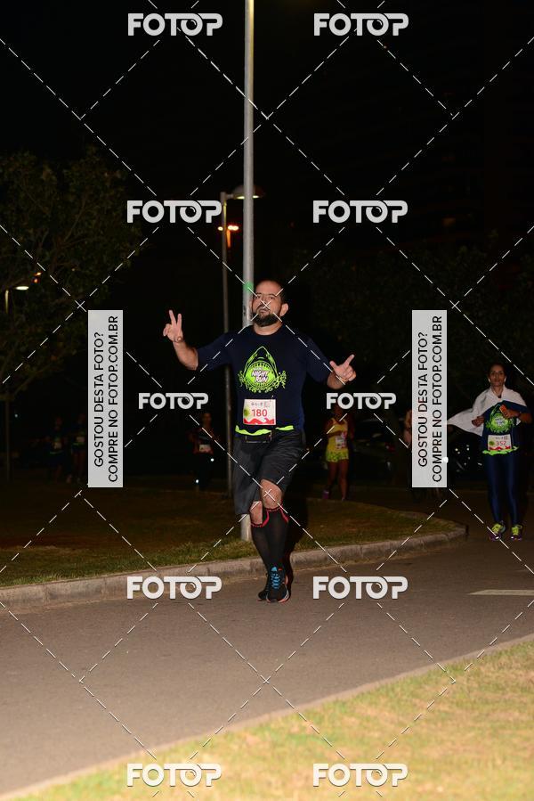 Buy your photos of the eventMarines Night Run on Fotop