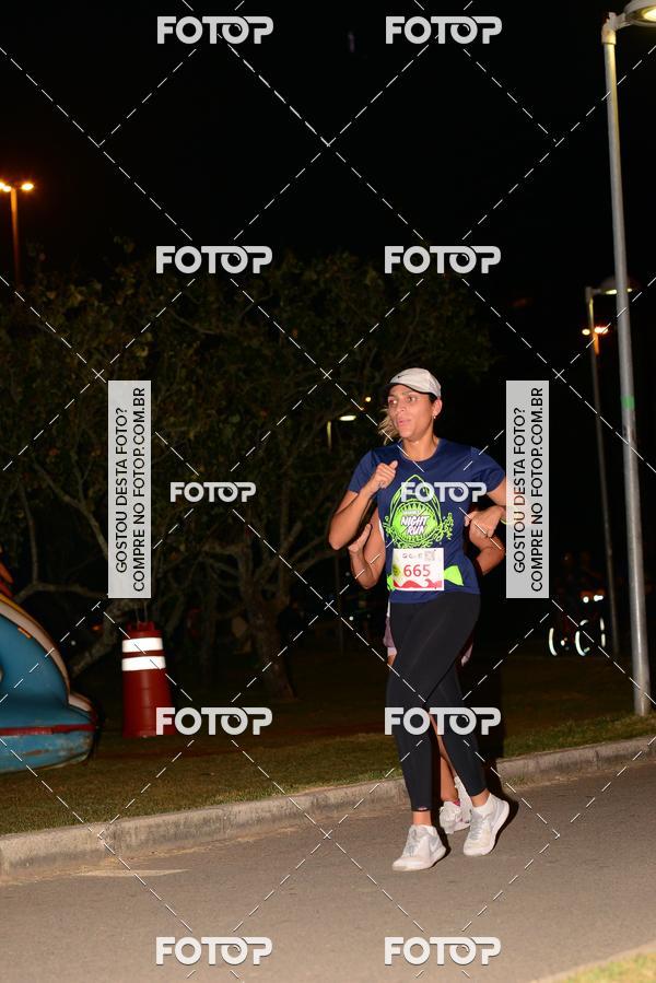 Buy your photos of the eventMarines Night Run on Fotop