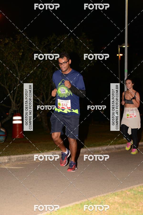 Buy your photos of the eventMarines Night Run on Fotop