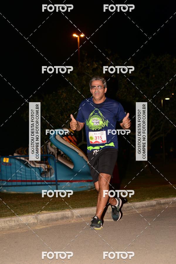 Buy your photos of the eventMarines Night Run on Fotop