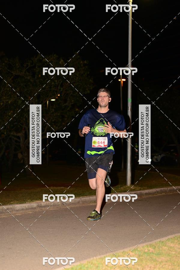 Buy your photos of the eventMarines Night Run on Fotop