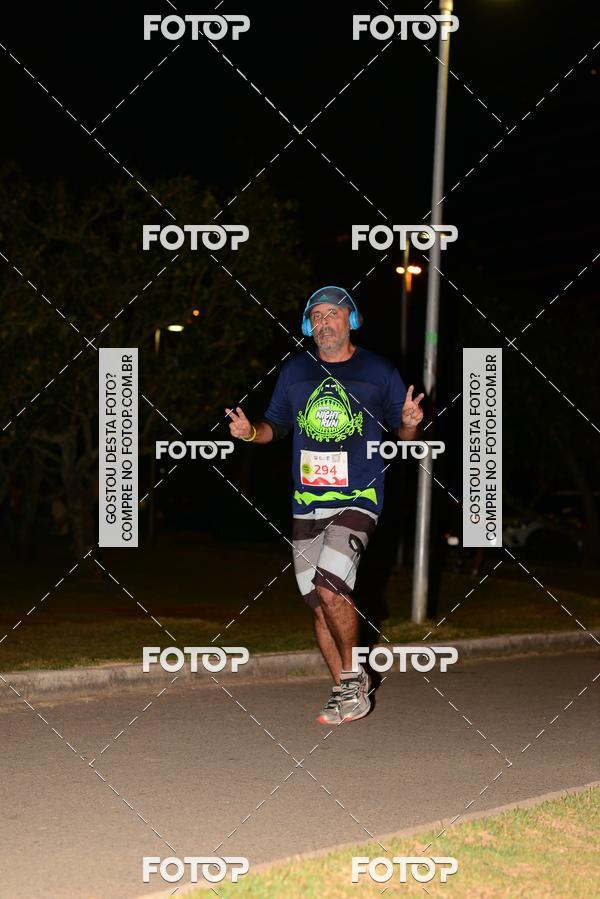 Buy your photos of the eventMarines Night Run on Fotop
