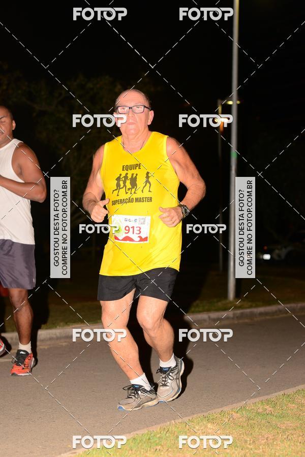 Buy your photos of the eventMarines Night Run on Fotop