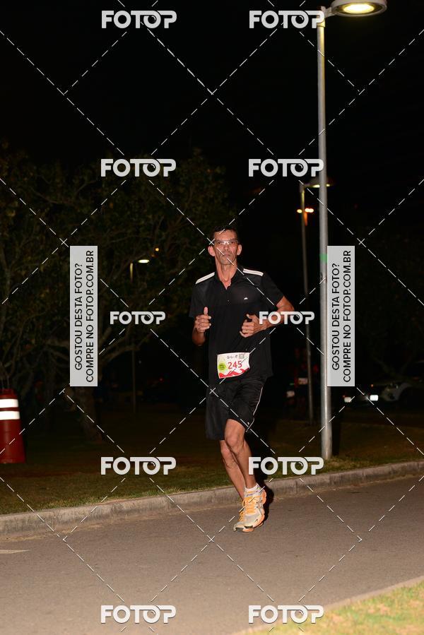 Buy your photos of the eventMarines Night Run on Fotop