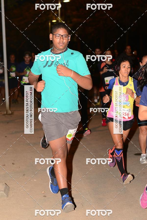 Buy your photos of the eventMarines Night Run on Fotop