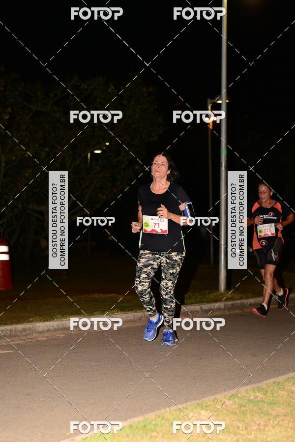 Buy your photos of the eventMarines Night Run on Fotop