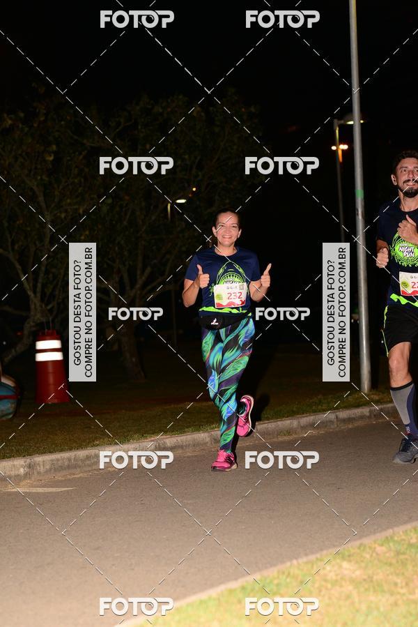 Buy your photos of the eventMarines Night Run on Fotop