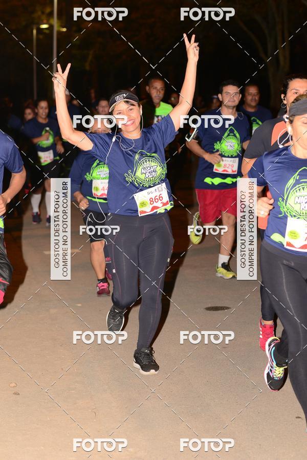Buy your photos of the eventMarines Night Run on Fotop