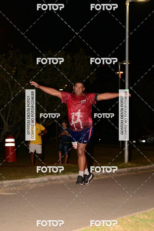 Buy your photos of the eventMarines Night Run on Fotop