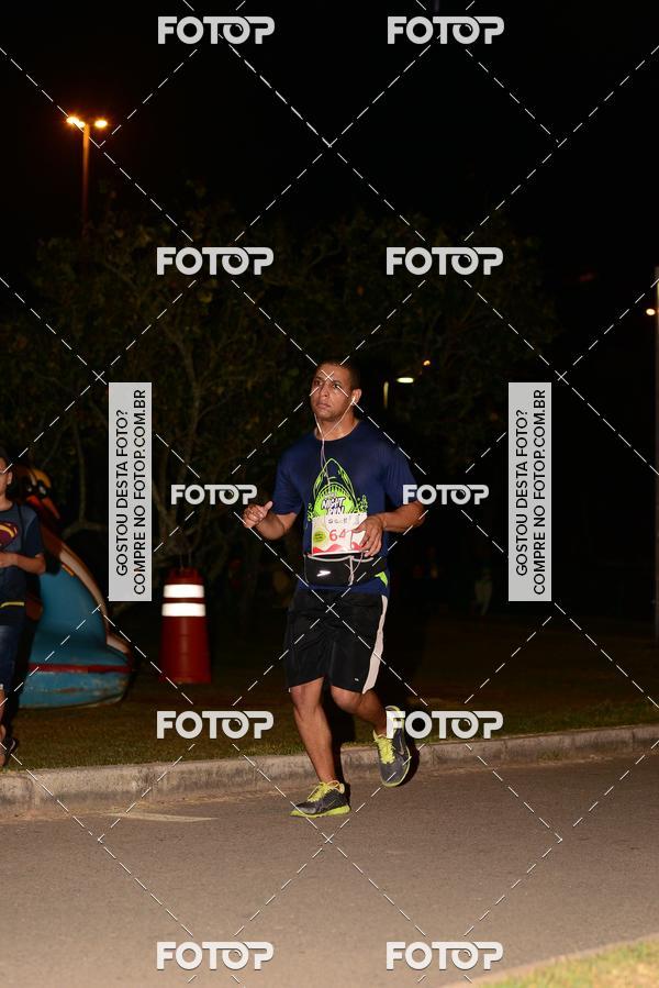 Buy your photos of the eventMarines Night Run on Fotop