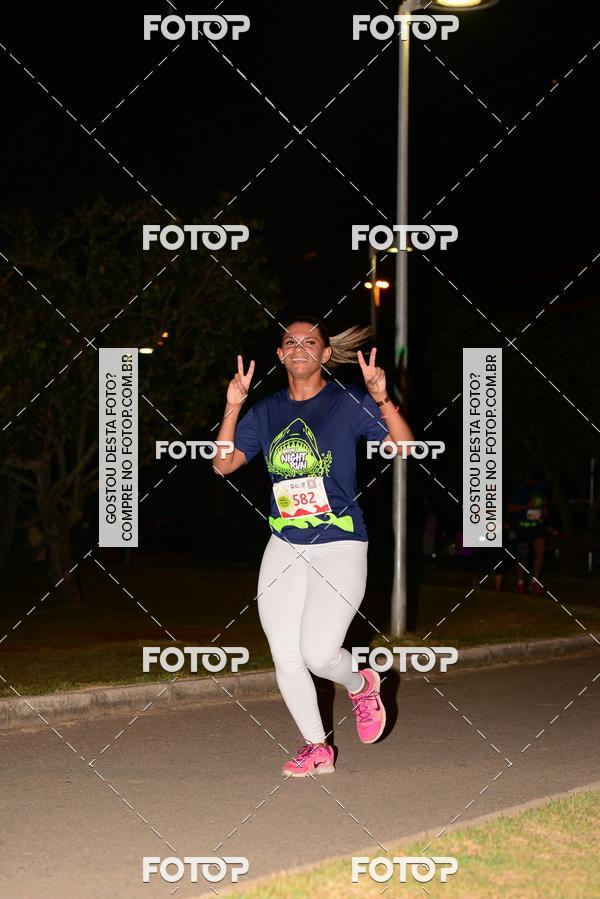 Buy your photos of the eventMarines Night Run on Fotop