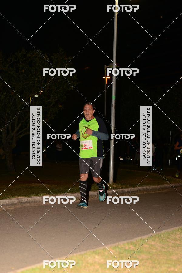 Buy your photos of the eventMarines Night Run on Fotop