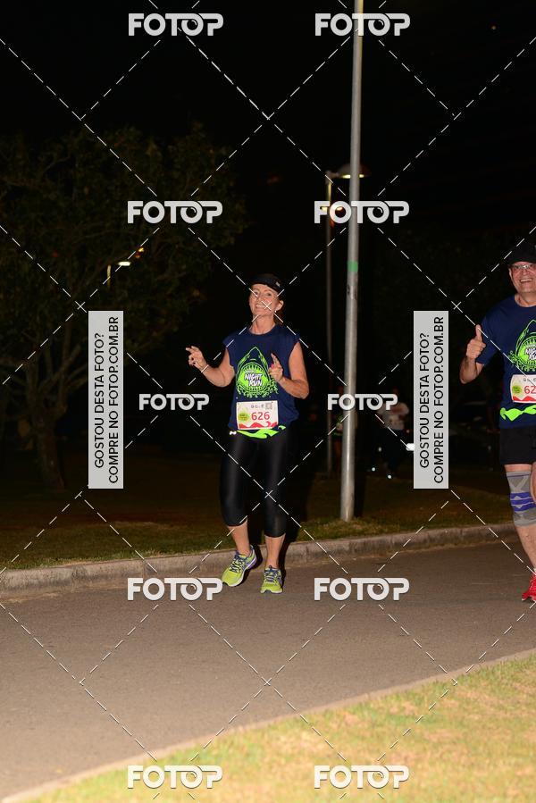 Buy your photos of the eventMarines Night Run on Fotop