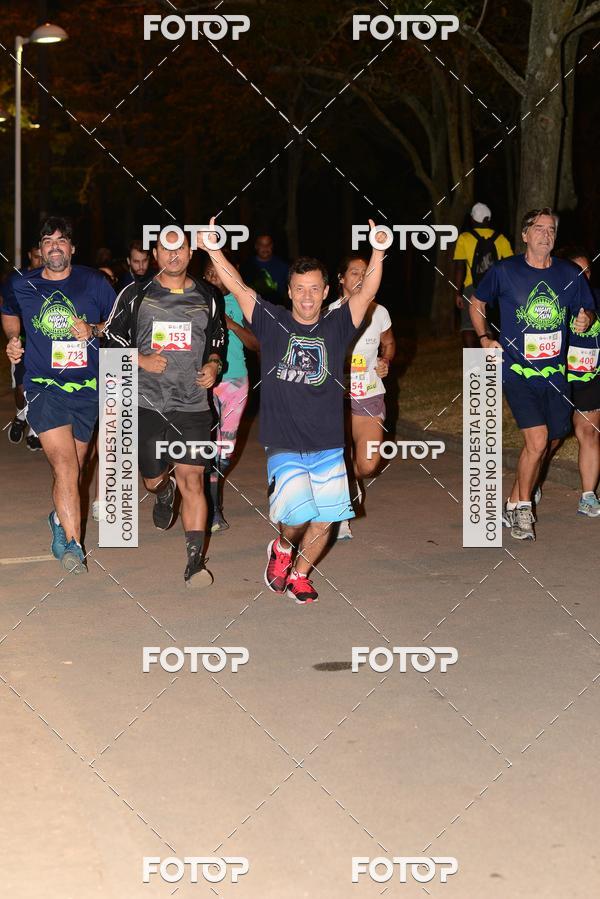 Buy your photos of the eventMarines Night Run on Fotop
