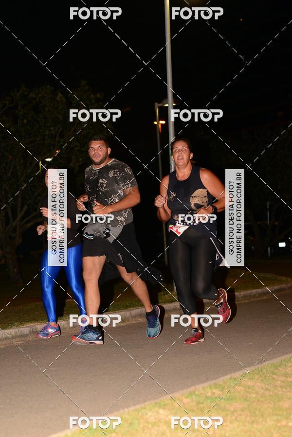 Buy your photos of the eventMarines Night Run on Fotop