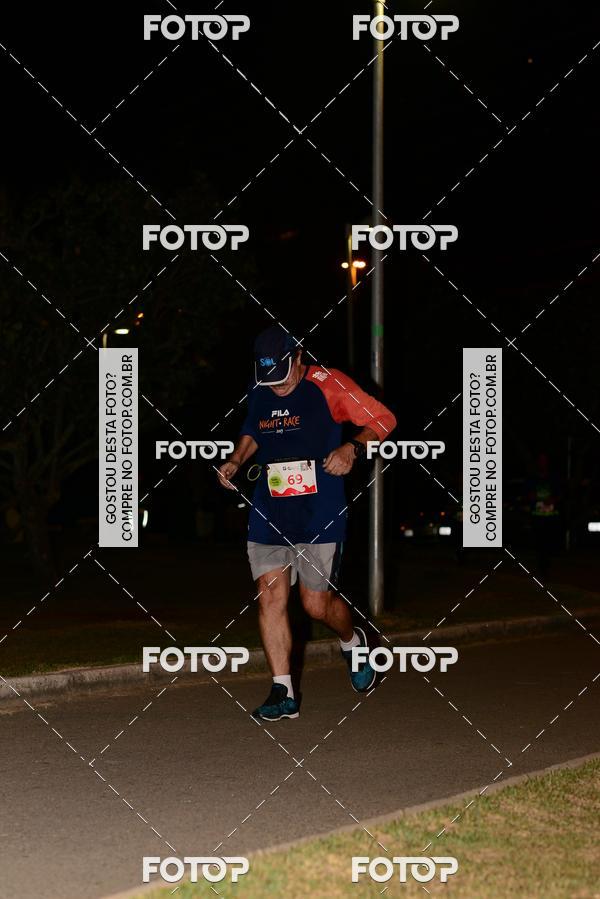 Buy your photos of the eventMarines Night Run on Fotop