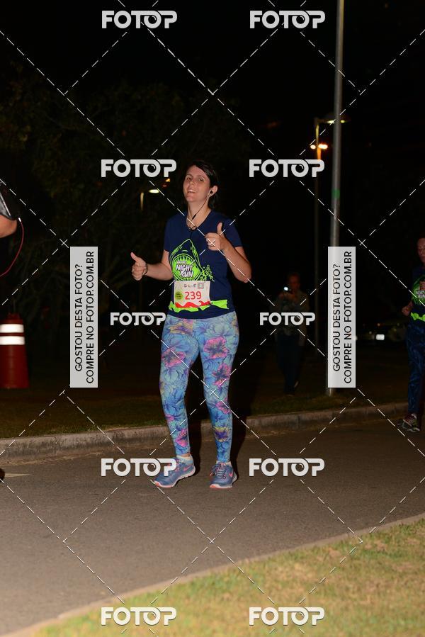 Buy your photos of the eventMarines Night Run on Fotop