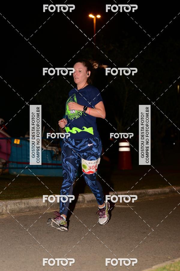 Buy your photos of the eventMarines Night Run on Fotop