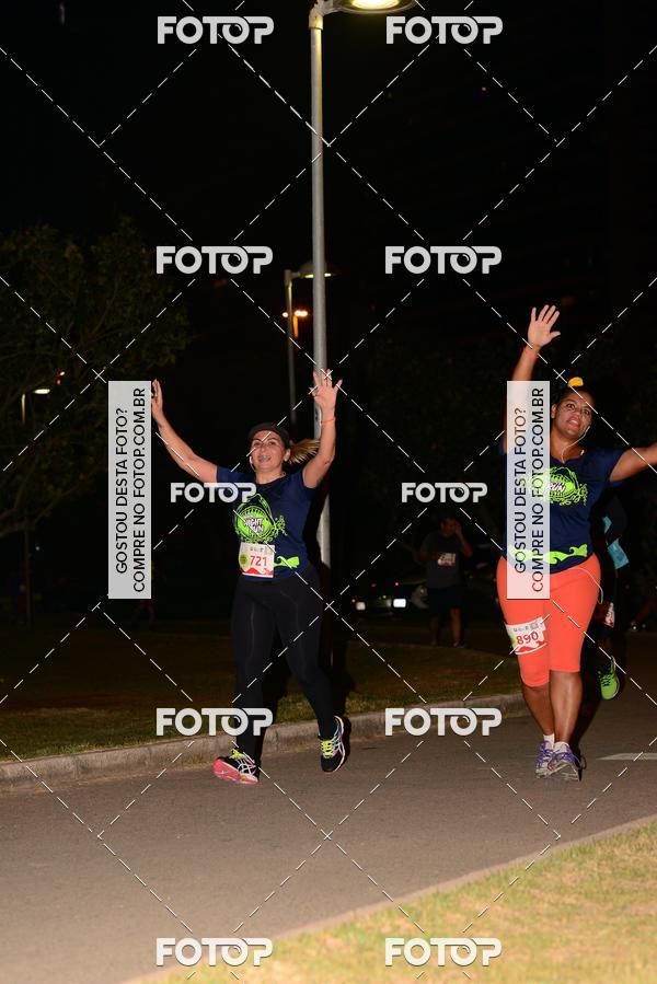 Buy your photos of the eventMarines Night Run on Fotop
