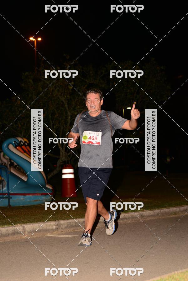 Buy your photos of the eventMarines Night Run on Fotop