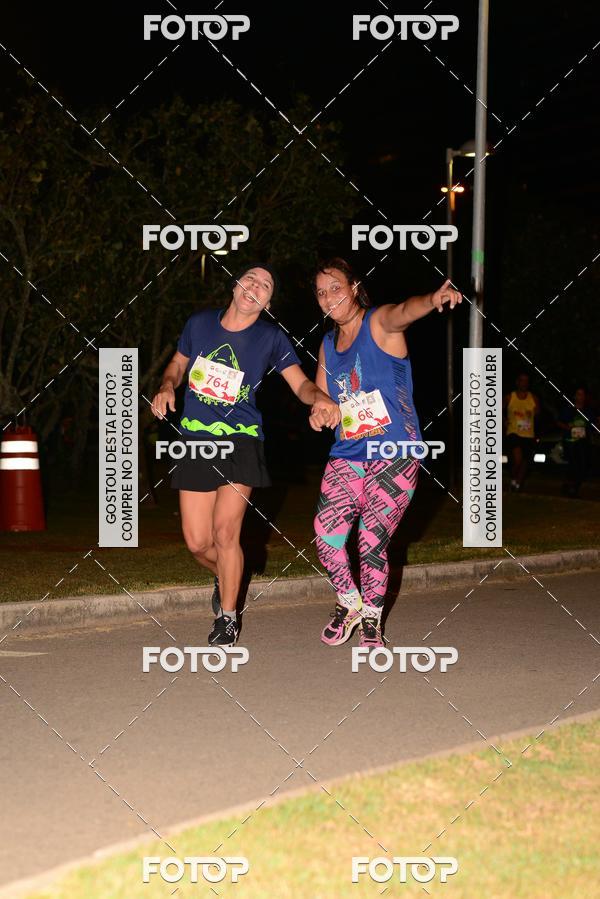 Buy your photos of the eventMarines Night Run on Fotop