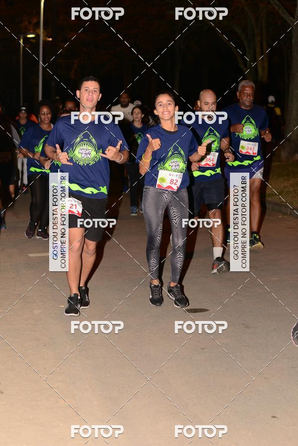 Buy your photos of the eventMarines Night Run on Fotop