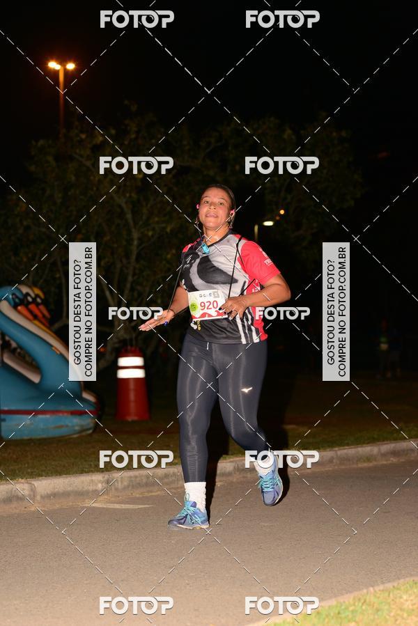 Buy your photos of the eventMarines Night Run on Fotop