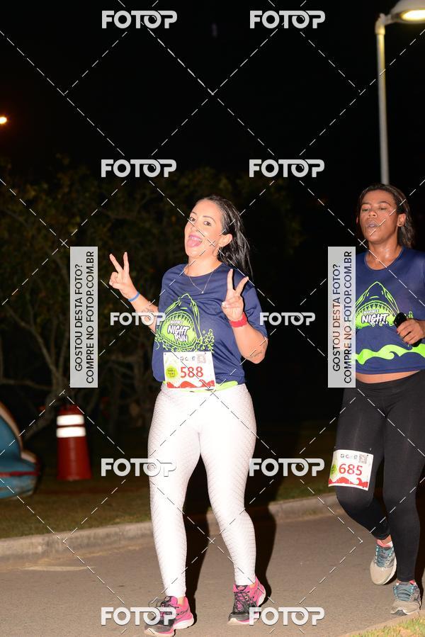 Buy your photos of the eventMarines Night Run on Fotop