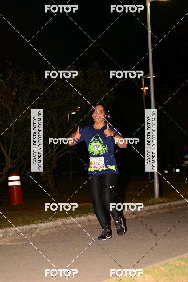 Buy your photos of the eventMarines Night Run on Fotop