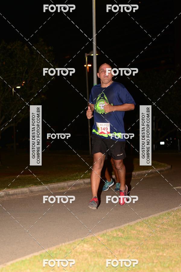 Buy your photos of the eventMarines Night Run on Fotop