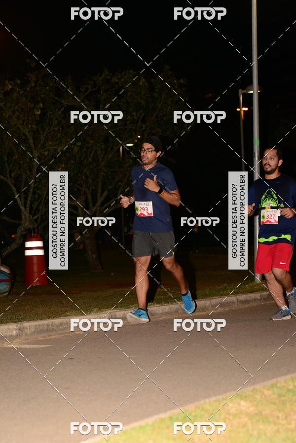 Buy your photos of the eventMarines Night Run on Fotop