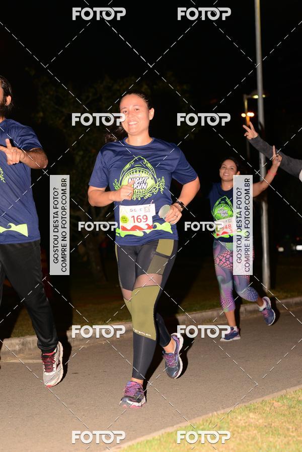 Buy your photos of the eventMarines Night Run on Fotop