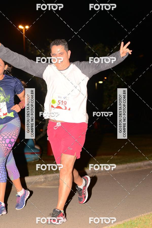 Buy your photos of the eventMarines Night Run on Fotop