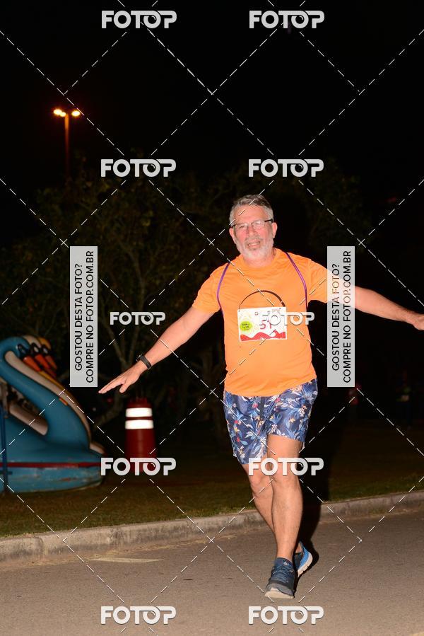 Buy your photos of the eventMarines Night Run on Fotop