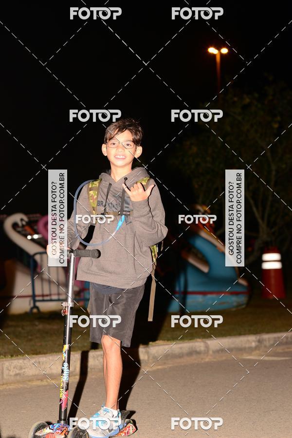 Buy your photos of the eventMarines Night Run on Fotop