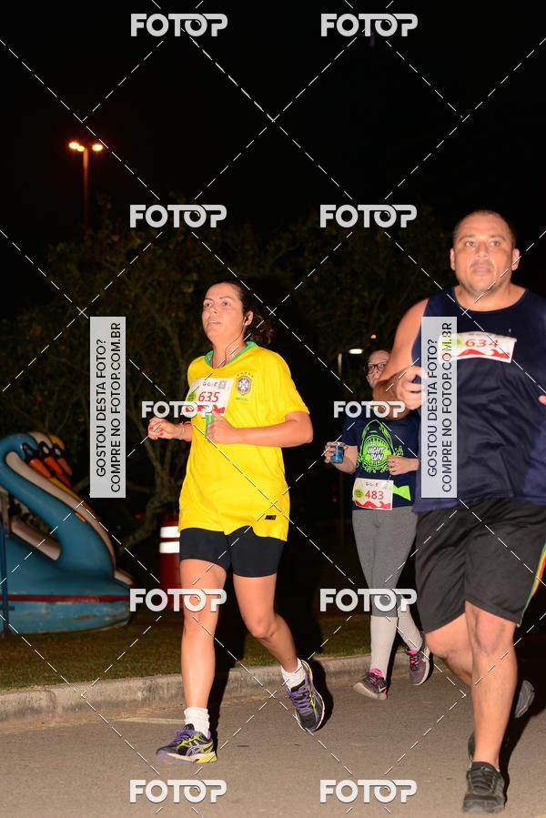 Buy your photos of the eventMarines Night Run on Fotop