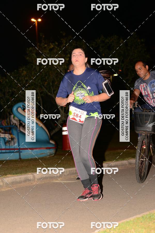 Buy your photos of the eventMarines Night Run on Fotop