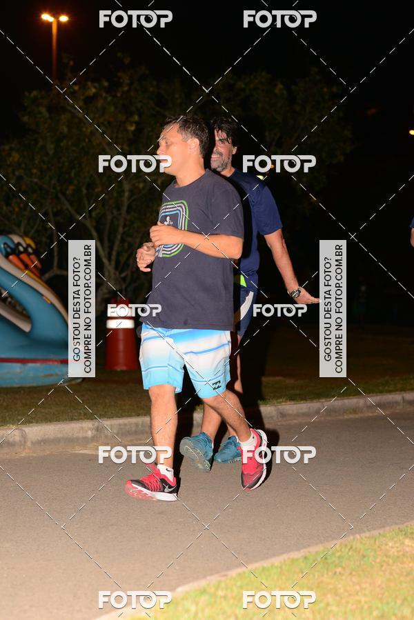 Buy your photos of the eventMarines Night Run on Fotop