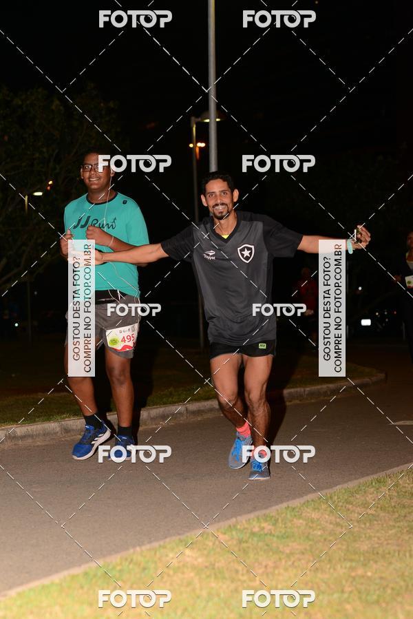 Buy your photos of the eventMarines Night Run on Fotop