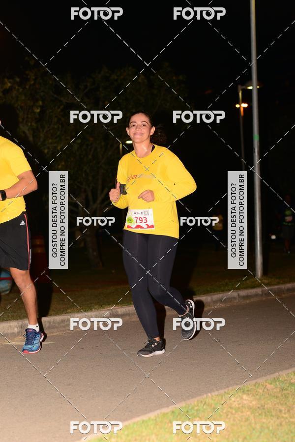 Buy your photos of the eventMarines Night Run on Fotop