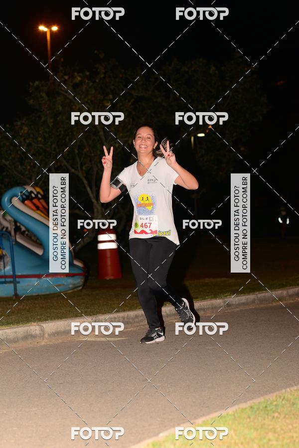Buy your photos of the eventMarines Night Run on Fotop