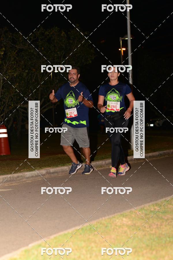 Buy your photos of the eventMarines Night Run on Fotop