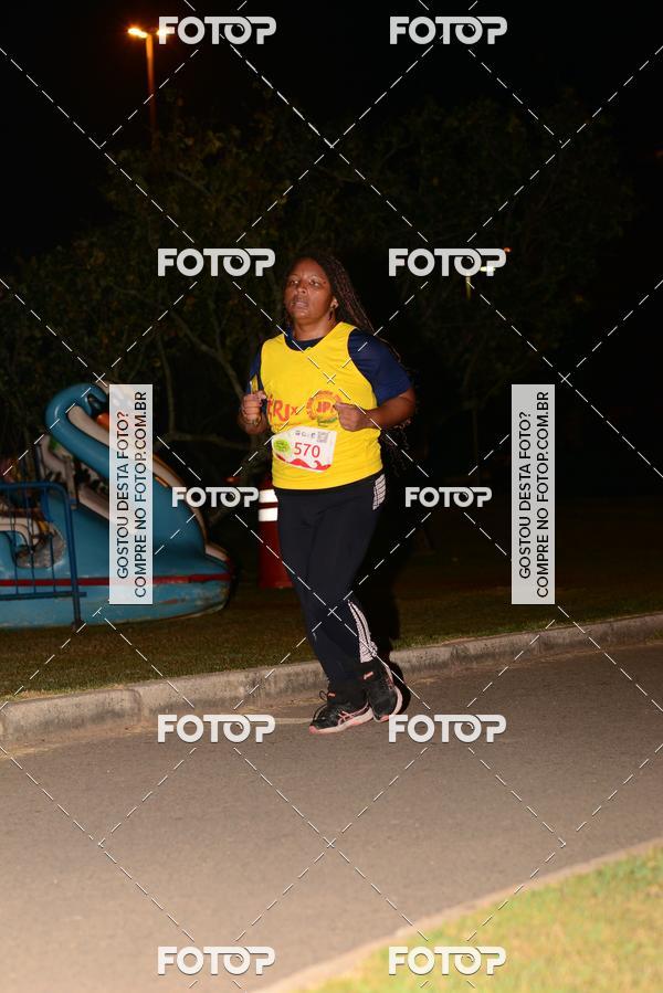 Buy your photos of the eventMarines Night Run on Fotop