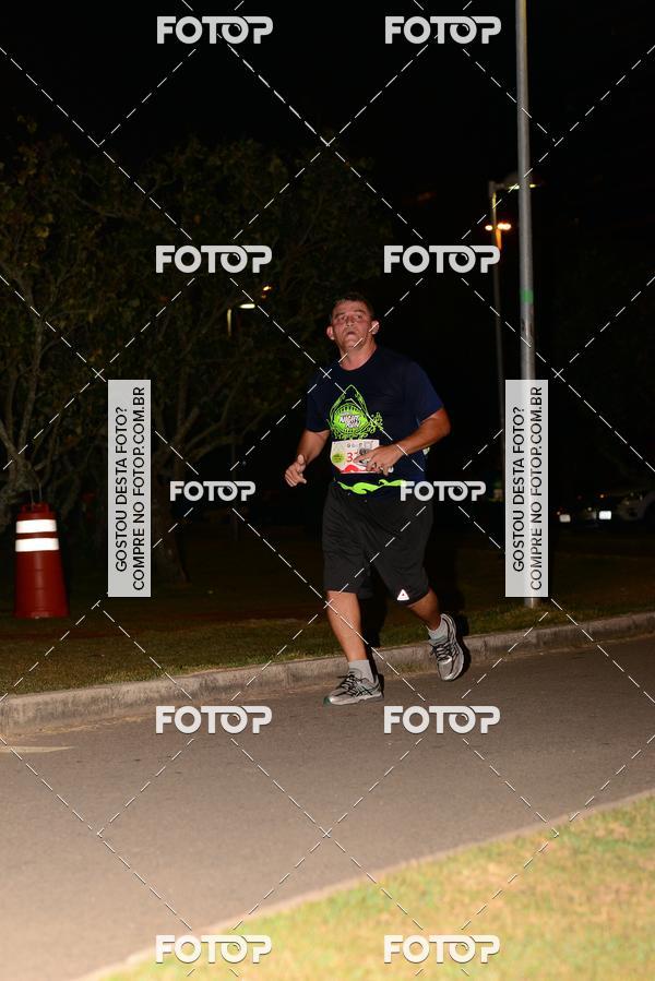 Buy your photos of the eventMarines Night Run on Fotop