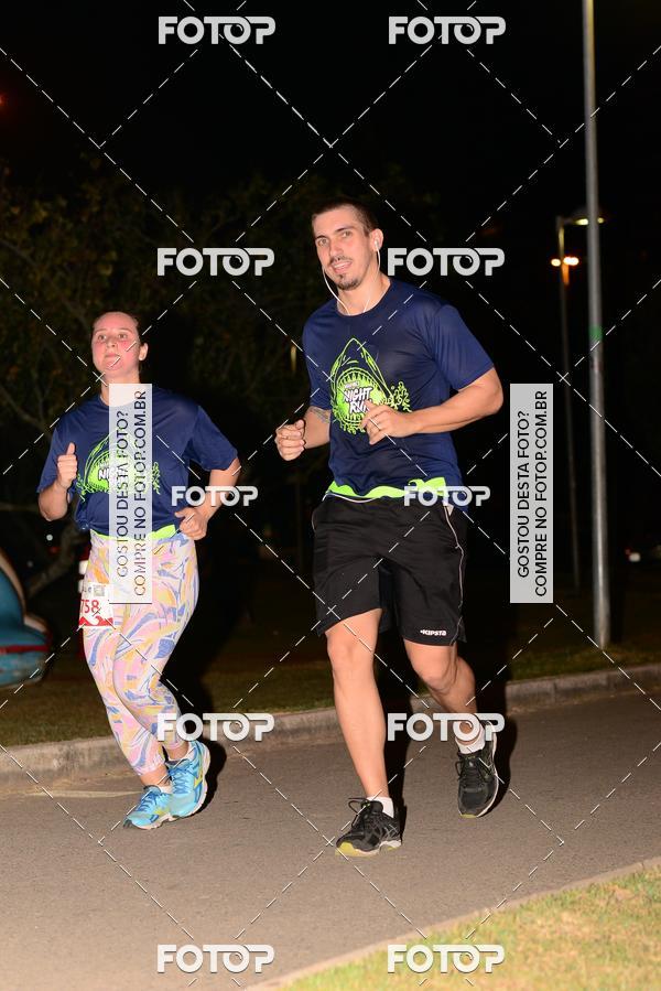 Buy your photos of the eventMarines Night Run on Fotop