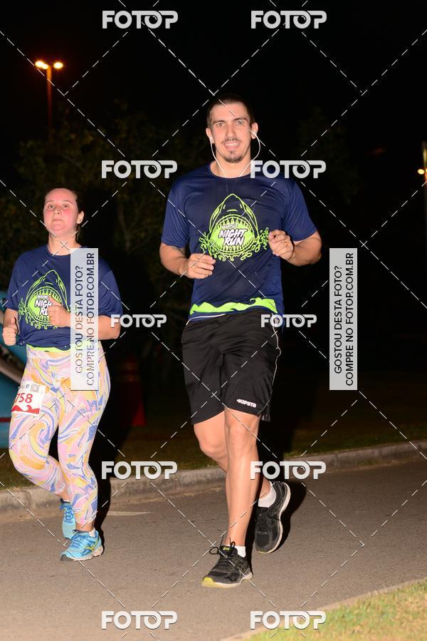 Buy your photos of the eventMarines Night Run on Fotop