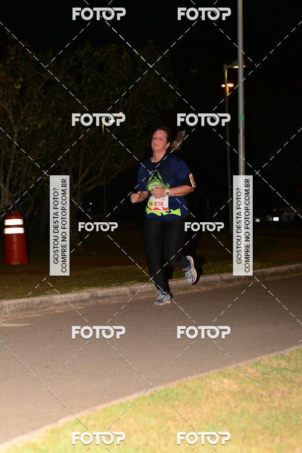 Buy your photos of the eventMarines Night Run on Fotop